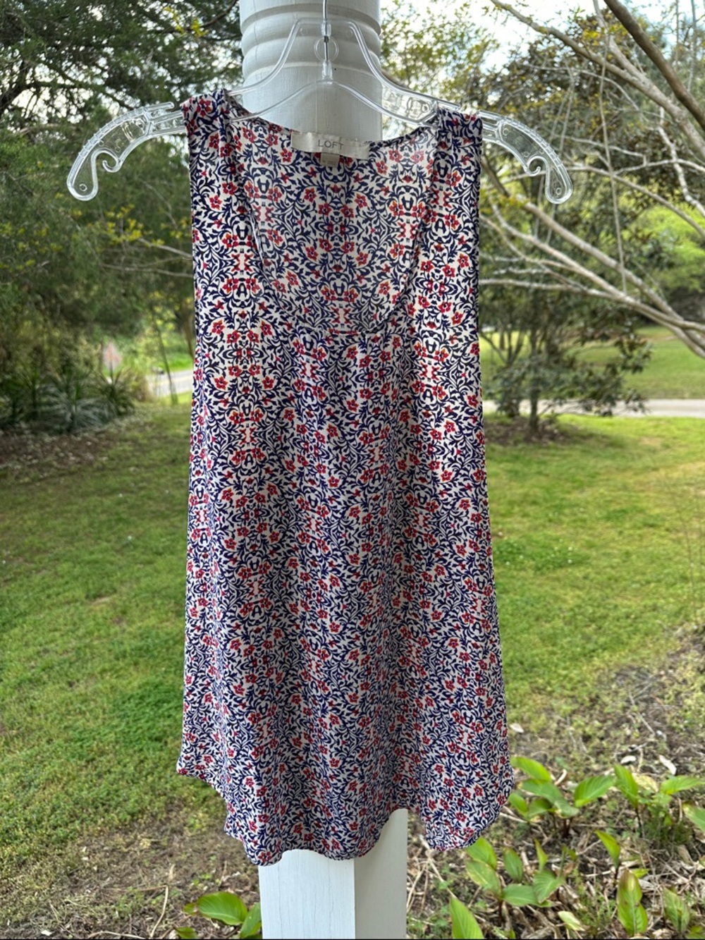 LOFT Navy and Orangey-Red Floral Print Sleeveless Blouse